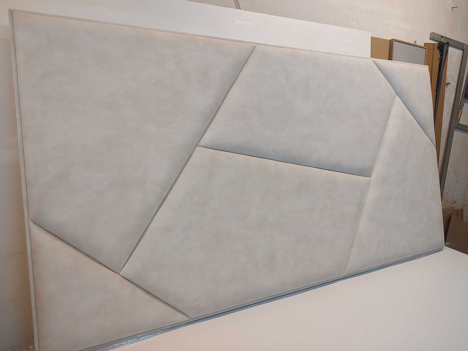 Тапицирана табла за легло