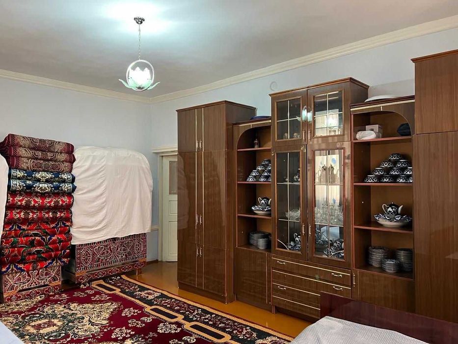 Дом с удобной локацией и на чистом воздухе для жилья или под бизнес