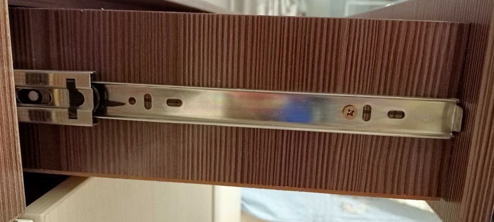 Комод высокий и длинный