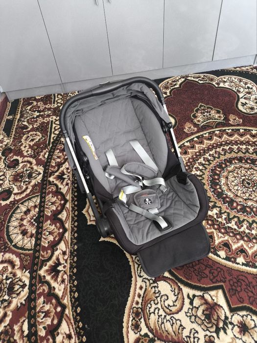 Продается Коляска