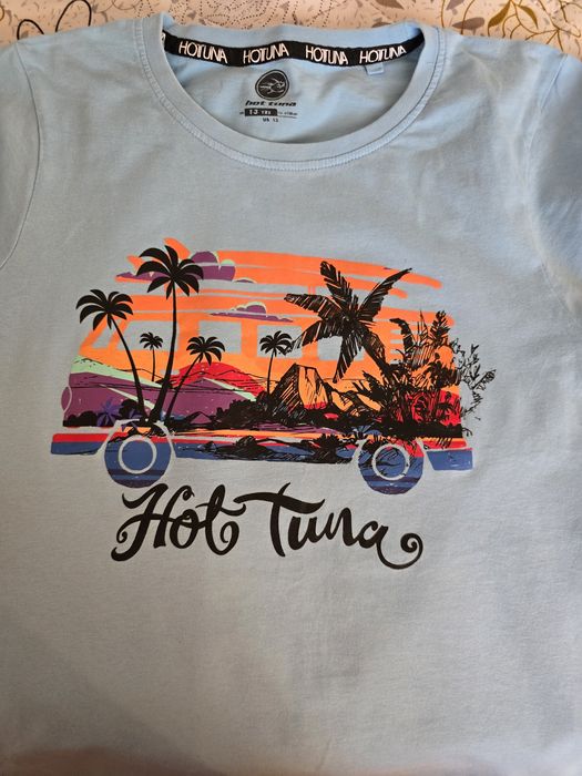 Тениски с къс ръкав