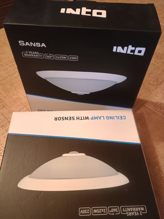 Плафон с сензор за движение нови