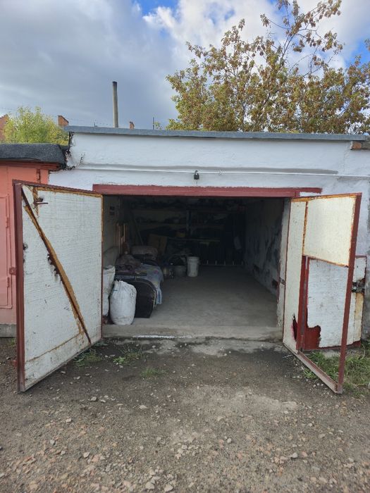 Продам капитальный гараж