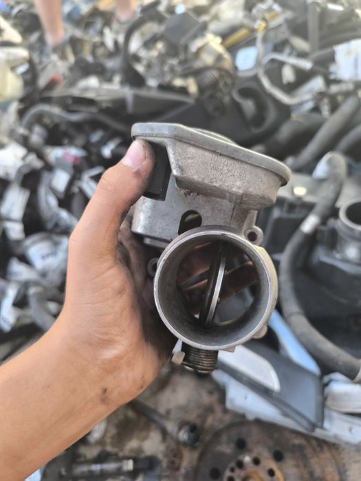 Дросел клапа   Bmw e90 e87 120i 320i n46 n43 1