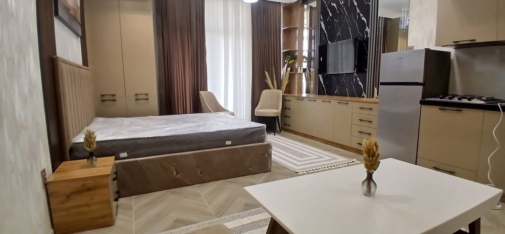 Ijara  Studio 33 M2 CELEBRITY