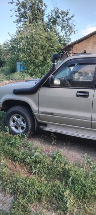 Продам джип Исузу тропер 1998г.