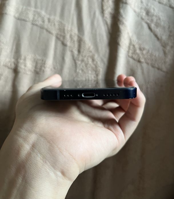 iPhone 12 (без коробки) АКБ 100%