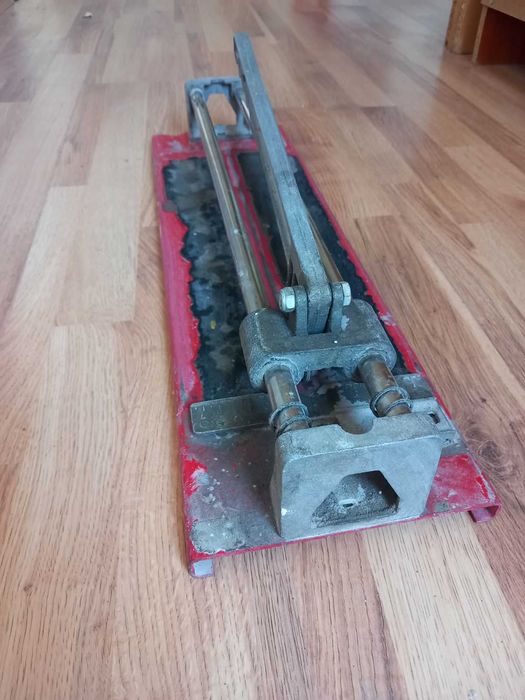 Машина за рязане на плочки