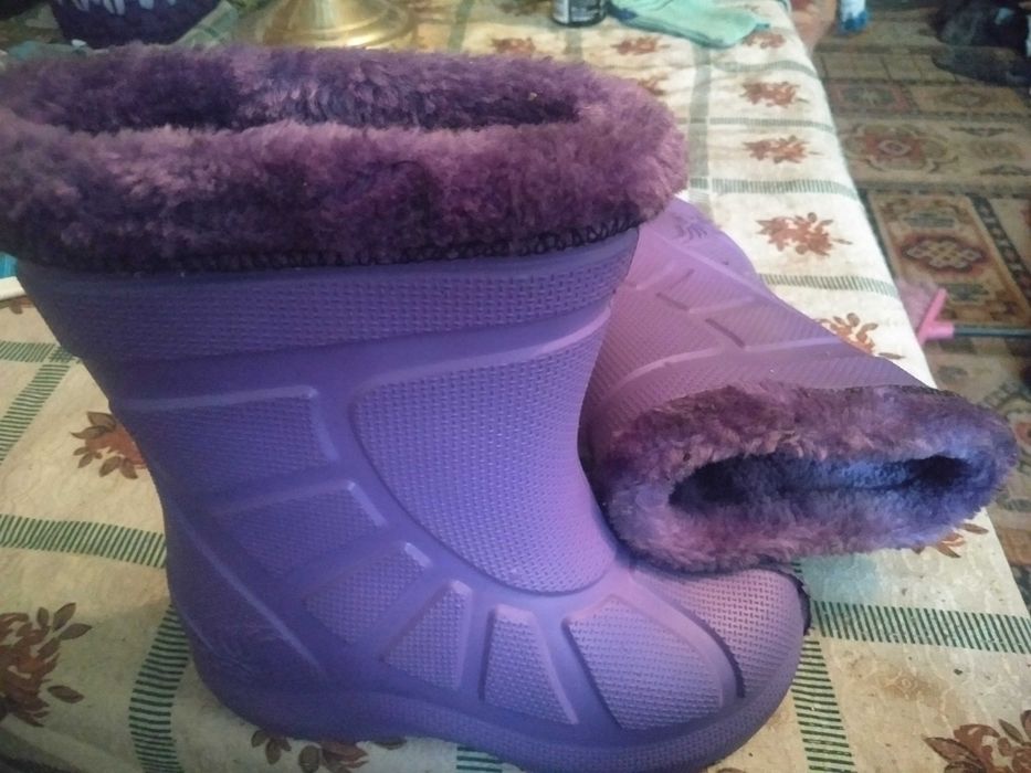 Сапоги детские..