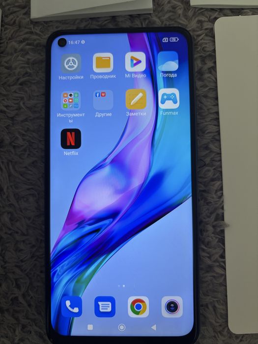 Продою телефон Redmi Note 9