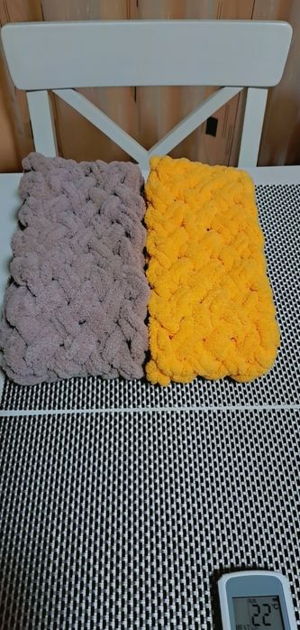 Шалове ръчно плетени Alize puffy