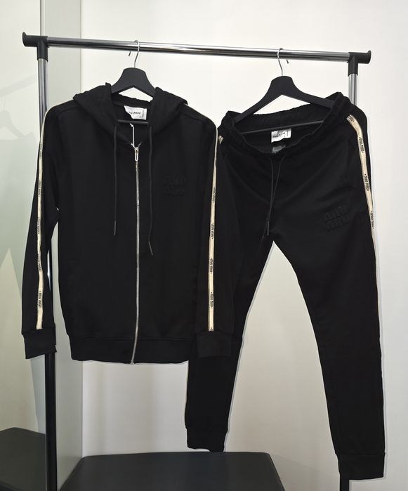 Trening x compleu premium MIU MIU / Essentials  / dsquared2