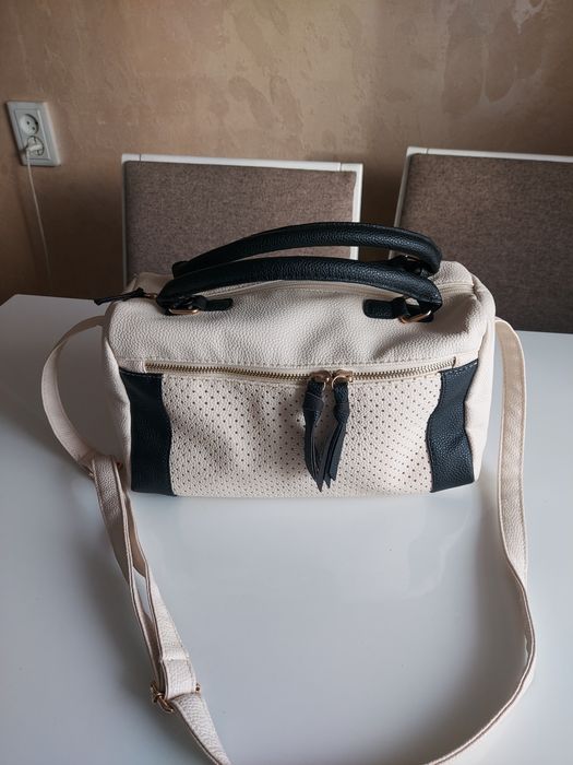 Сумки женские продам