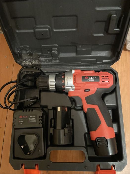 Продам Шуруповерт новый