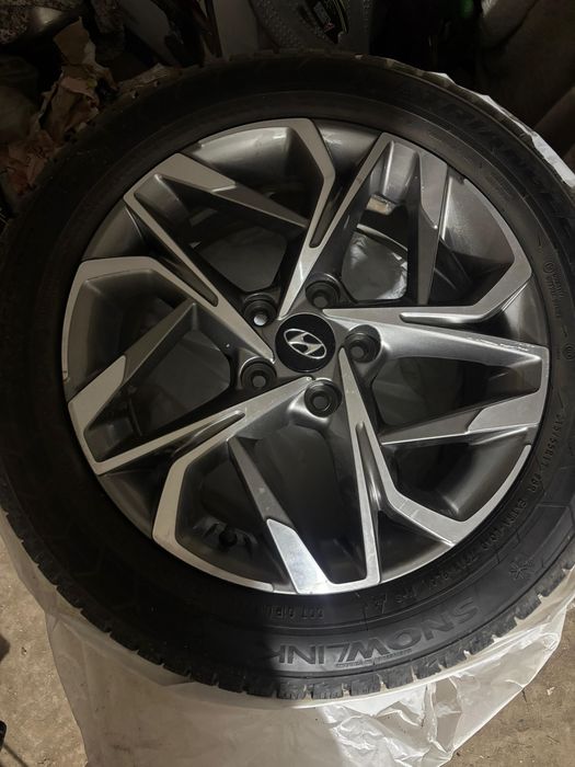 Диски с шинами на соната