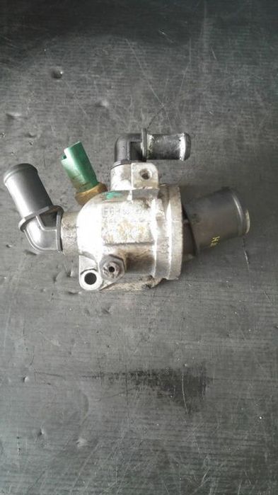 Carcasa termostat 1.3 cdti z13dth fiat grande punto a11688c