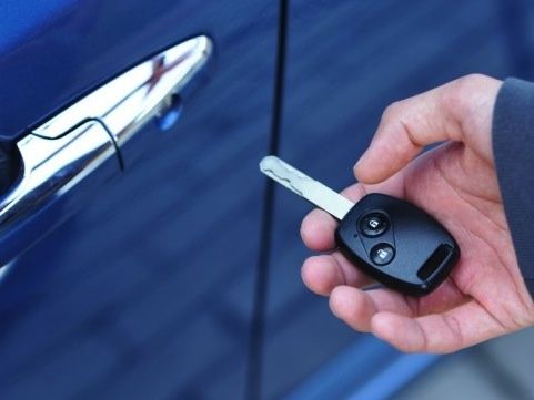 Копиране и Програмиране на Авто Ключове с Чип