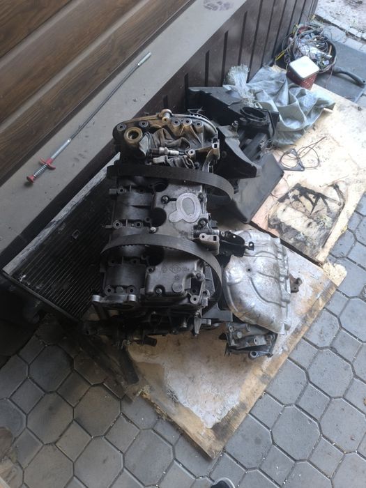 Продам двигатель на Рено Дастер