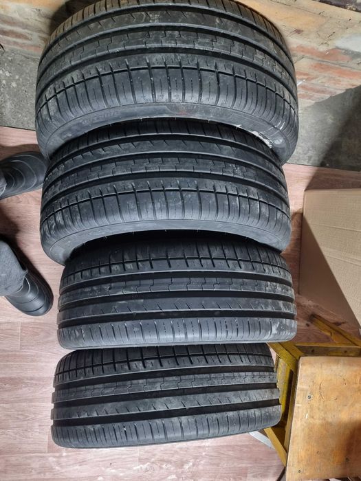 Продам шины 215/ 45/ 17 бу