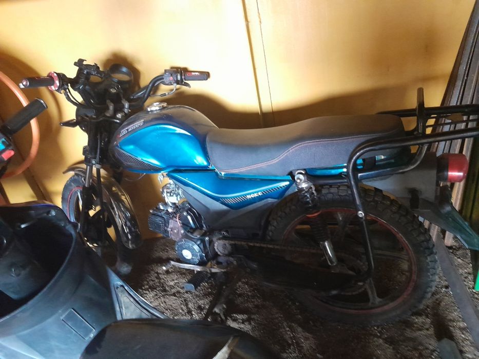 Продам мотоцикл 110 куб