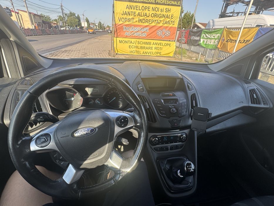 Ford Tourneo Connect 1.5 TDCi 120 CP 2018