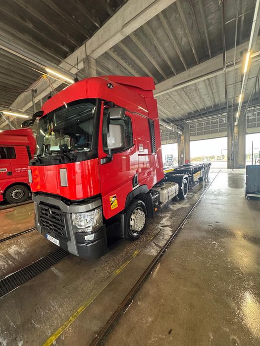 Camion Renault T480 Mega