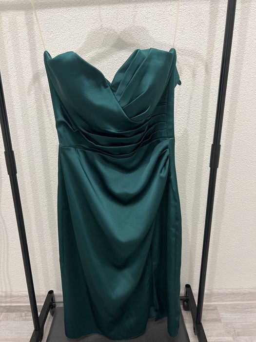 Официална рокла за повод