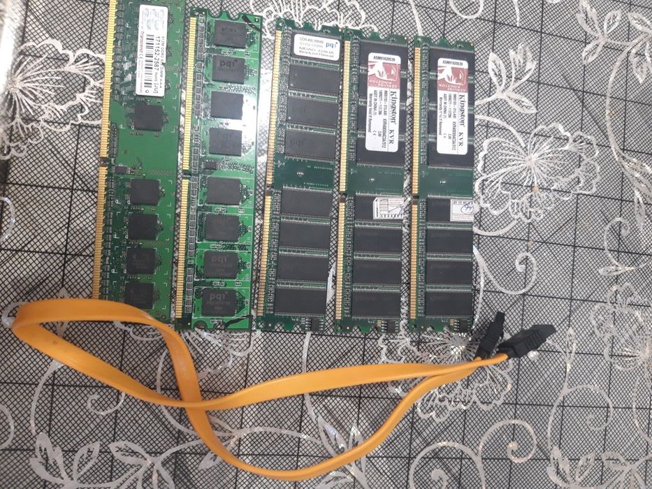Продам озу ддр2.