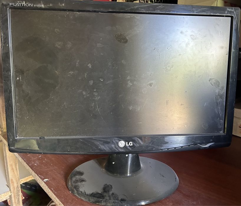 Продам монитор 2 шт