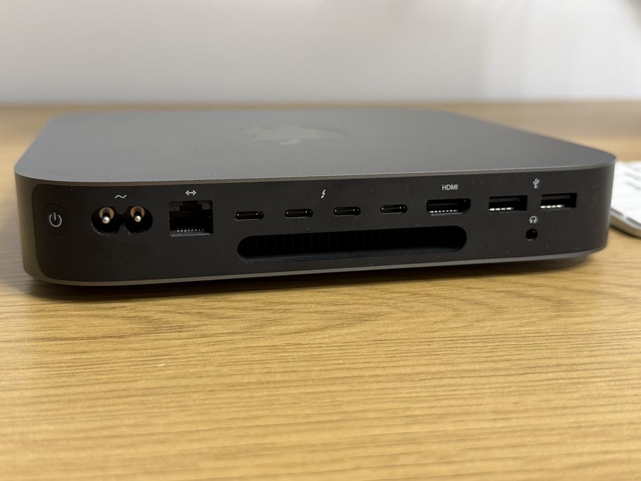 Apple Mac mini 2018 | Intel i5 | 8GB RAM | SSD 256GB