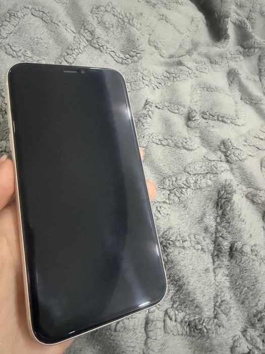 Продам Iphone 11 128 гб