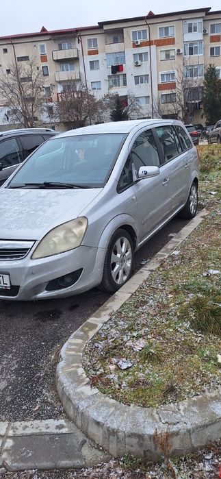 Vand Opel Zafira 1.9 Diesel masina funcționează, 7 locuri,
