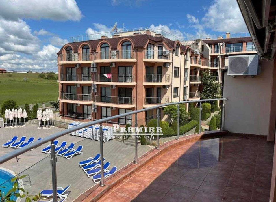 Продава се Тристаен апартамент в с. Равда, Област Бургас - 90 кв.м за 1100 €/кв.м - Снимка #1