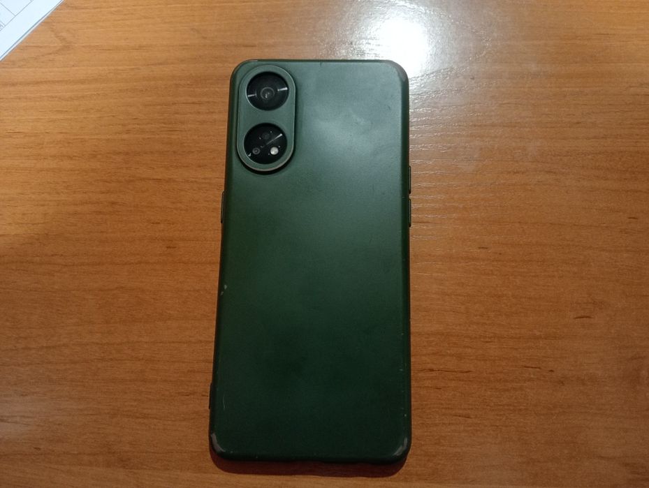 Продам oppo Reno 8t в идеальном состоянии
