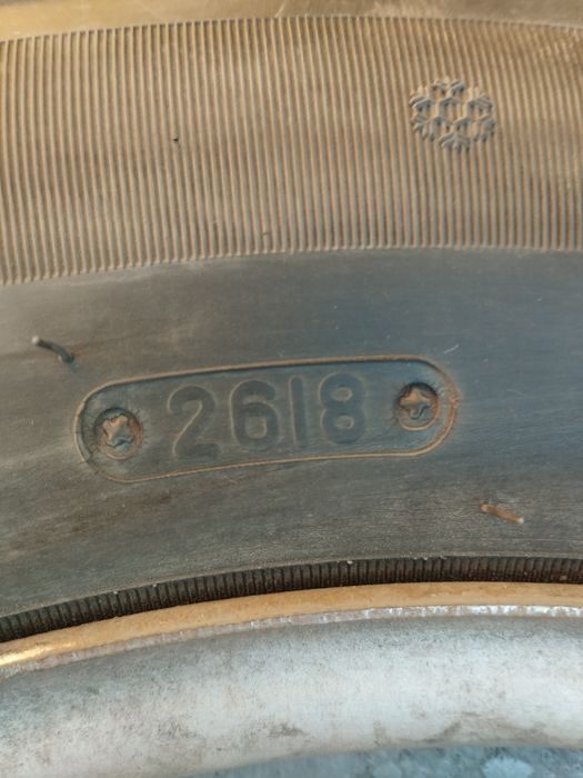 Продам зимние шины р16