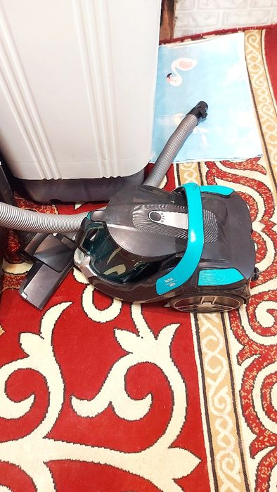Продам пылесос Tefal.