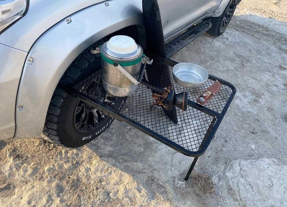 авто стол на колесо