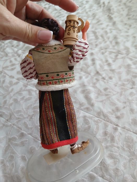 Figurina papusa taranca cu ulciorul fabricata in oradea