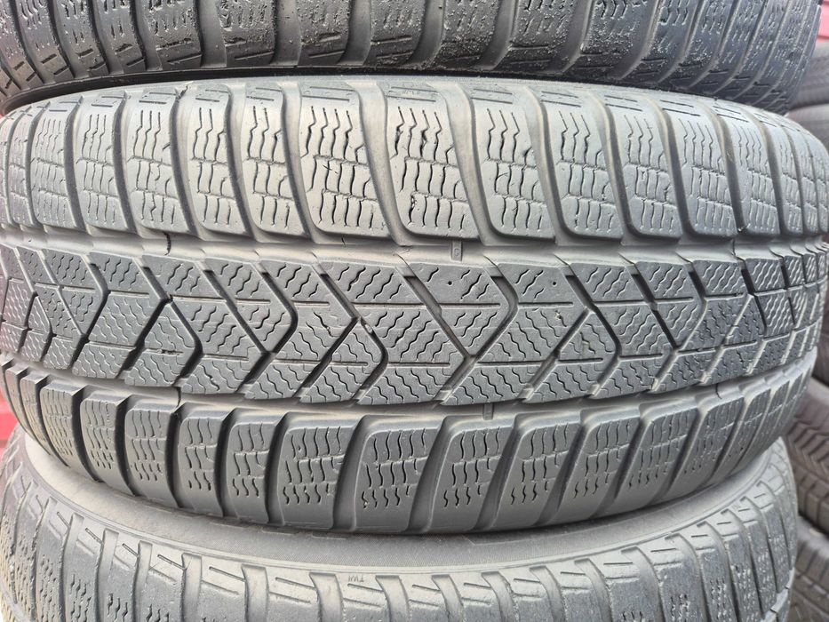 4 Anvelope IARNA M+S - 225/55/17 - PIRELLI * MO - Stare F BUNA - DOT 2022 !