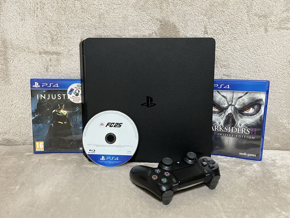 PS4 Slim 500 GB + 3 jocuri gratis (Impecabil)