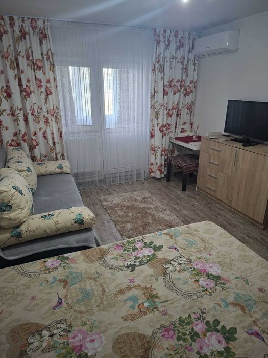 ÎNCHIRIERE garsonieră, zonă centrală