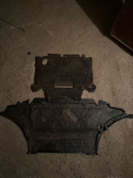 Vand scuturi motor plus cutie