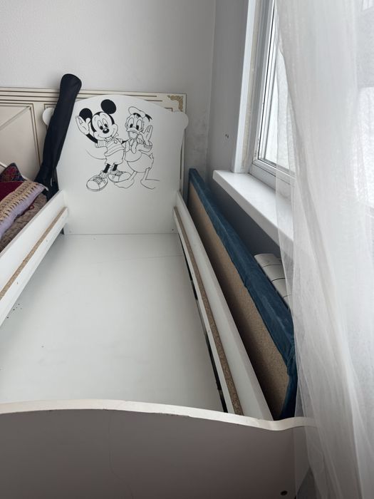 Детский шкаф парта диван