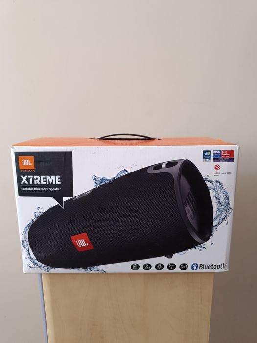 Блутут тонколона JBL-XTREME.