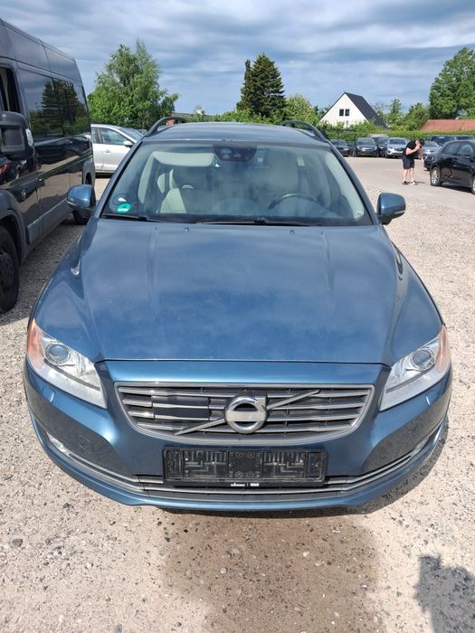 Volvo v70 an 2014