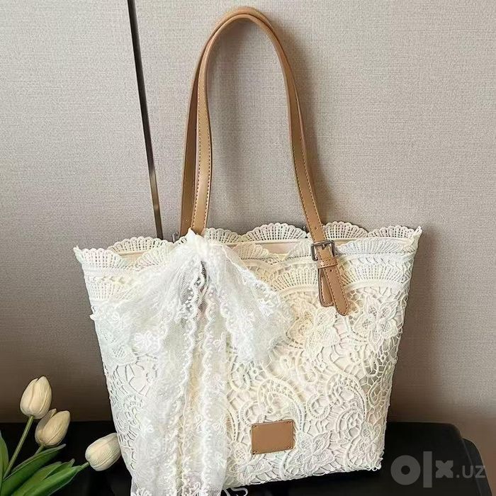 Продам женскую сумочку