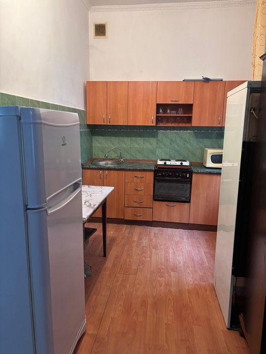 Продам Сталинка 1 к. 45квадратов