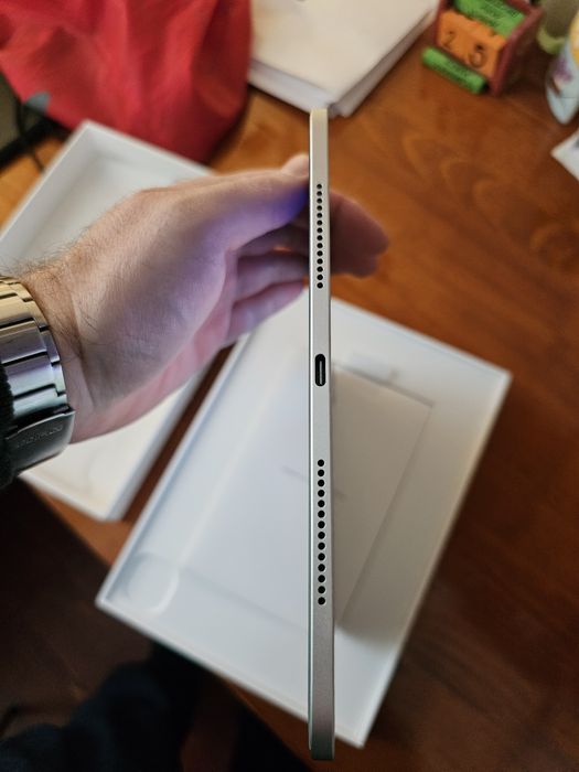 iPad Pro 11' M4 512GB WiFi Silver - в гаранция