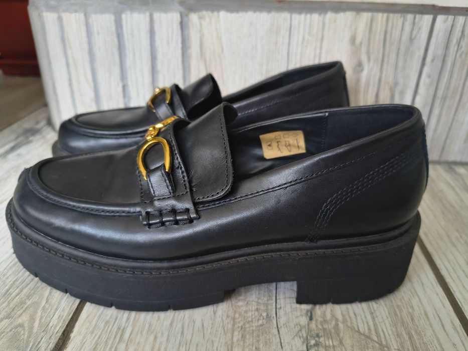 Pantofi originali Geox ,piele naturala