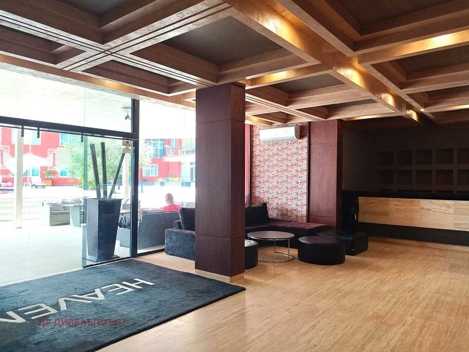 Дава се под наем Двустаен апартамент в к.к. Слънчев бряг - 72 кв.м за 255 € - Снимка #13